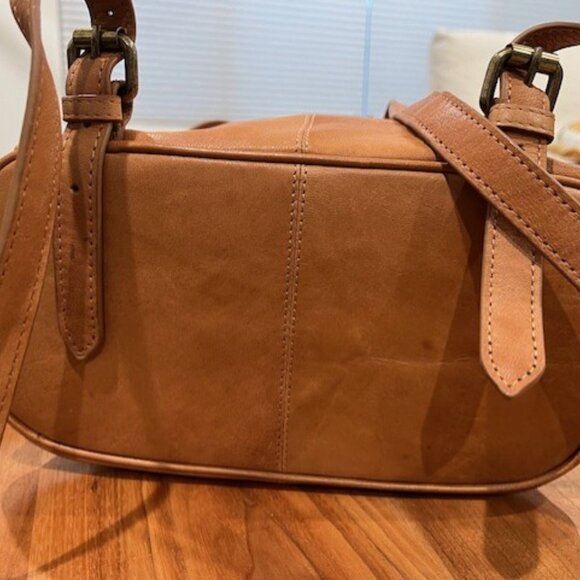 TOMMY BAHAMA BACKPACK COGNAC LEATHER - Picture 3 of 6